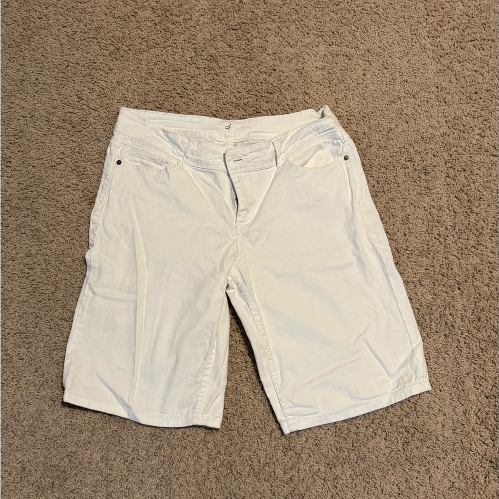Women's Classic White Bermuda Denim Shorts